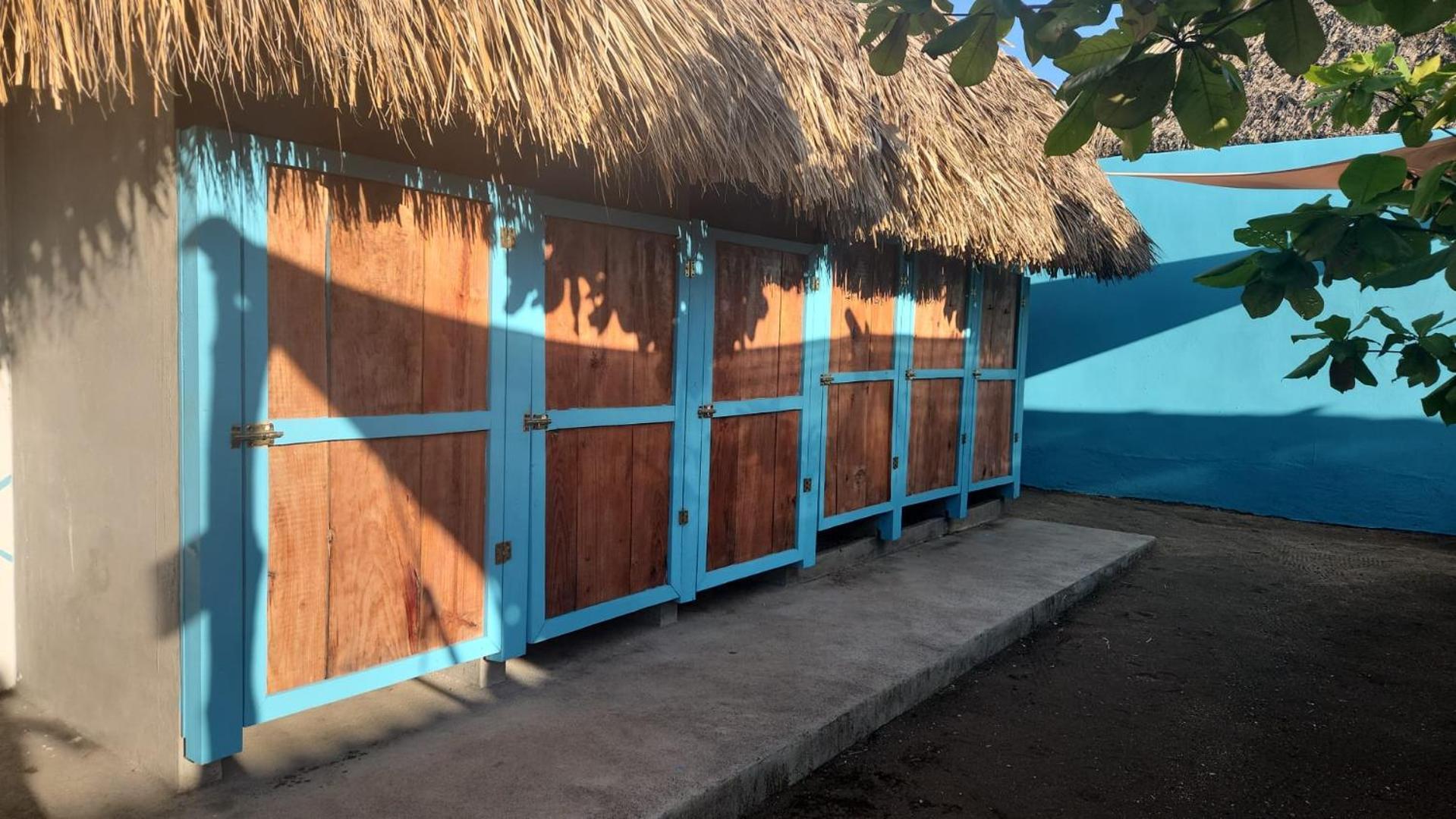 Playa De La Fuente Hostel El Paredon Εξωτερικό φωτογραφία